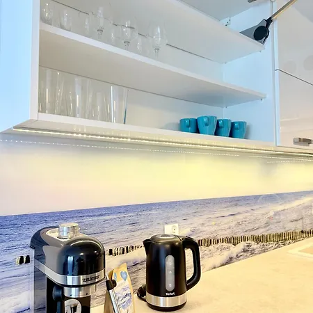 Al-dom Mariela-kolobrzeg Z Garazem , 600 M Do Morza * كولوبرزيغ