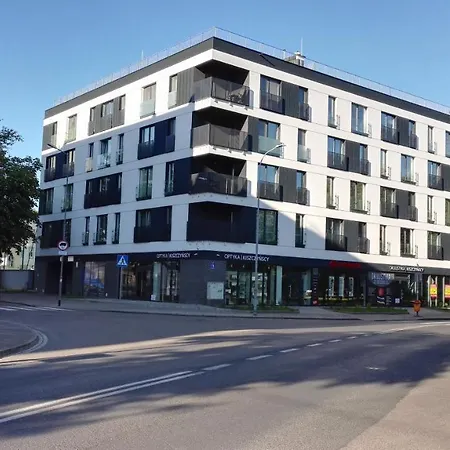 شقة Al-dom Mariela-kolobrzeg Z Garazem , 600 M Do Morza *