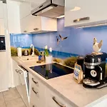 Апартаменты Al-dom Mariela Z Garazem , 600 M Do Morza *