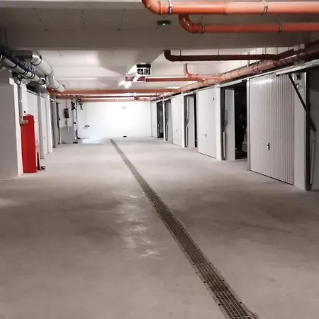 Al-dom Mariela-kolobrzeg Z Garazem , 600 M Do Morza Колобжег