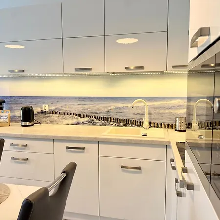 Al-dom Mariela-kolobrzeg Z Garazem , 600 M Do Morza * Колобжег