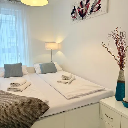 Апартаменты Al-dom Mariela-kolobrzeg Z Garazem , 600 M Do Morza *